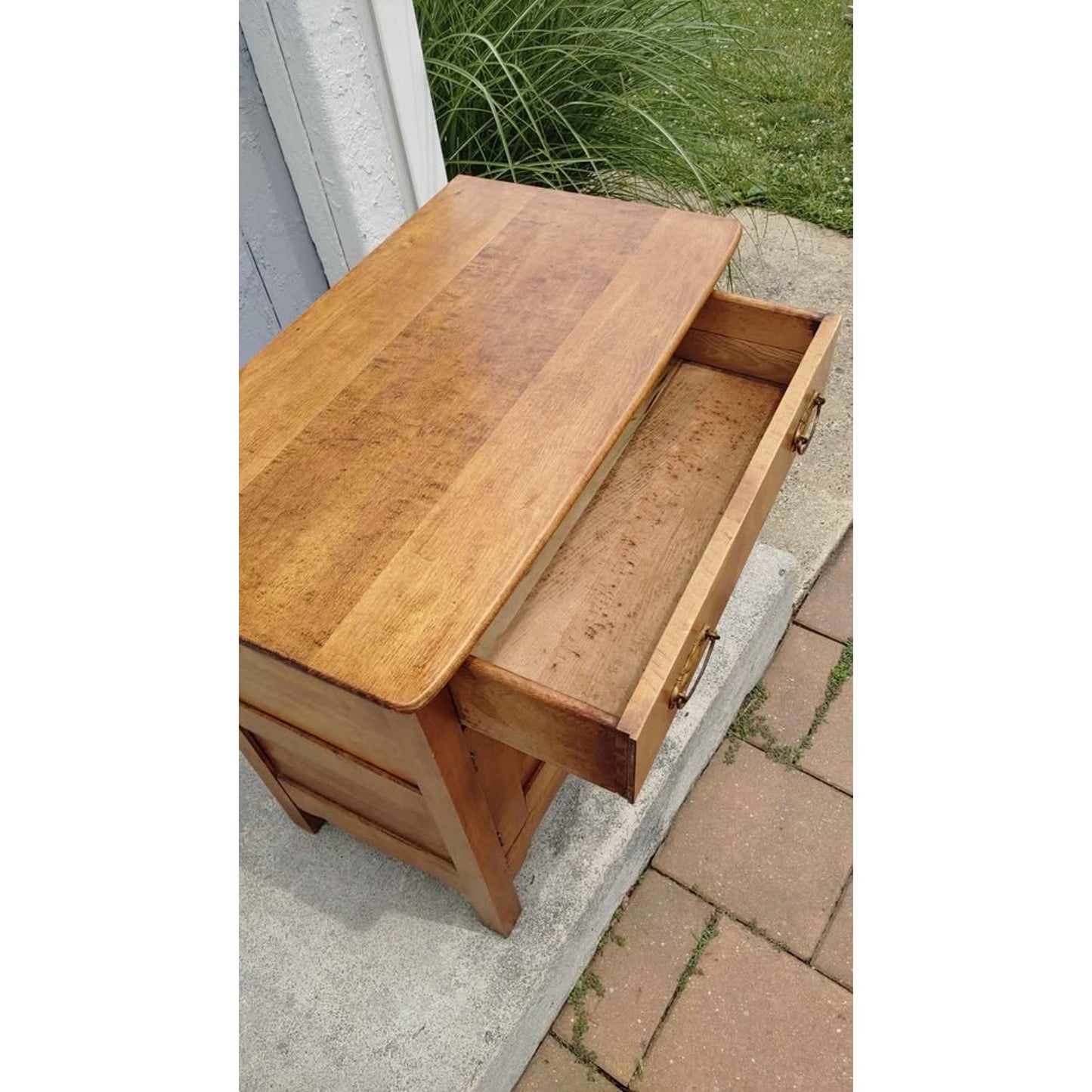 Victorian Solid Wood Washstand One Drawer with Cabinet